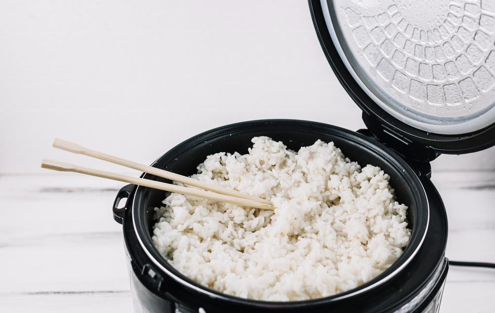 Cara mengatasi magic com biar nasi tidak cepat basi