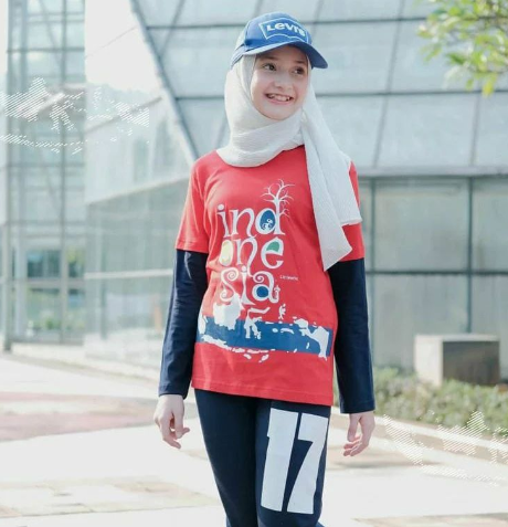 DRESSCODE KEMERDEKAAN: Contoh Kostum Kemerdekaan Outfit Merah Putih Hijab untuk Wanita dan Anak