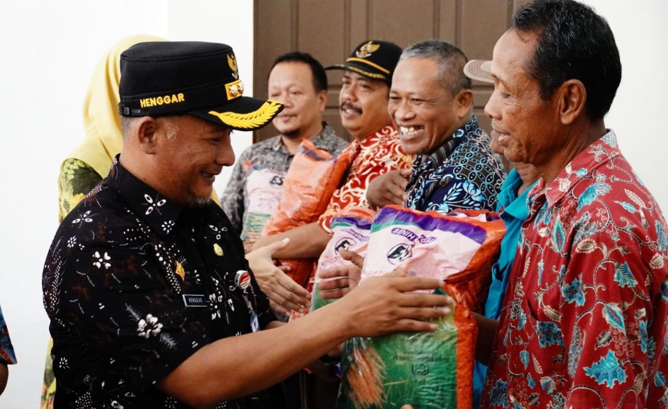 Sering banjir, Pj Bupati Pati, Jawa Tengah, Henggar Budi Anggoro minta petani di daerahnya mendaftar ikut Asuransi Usaha Tani Padi (AUTP).