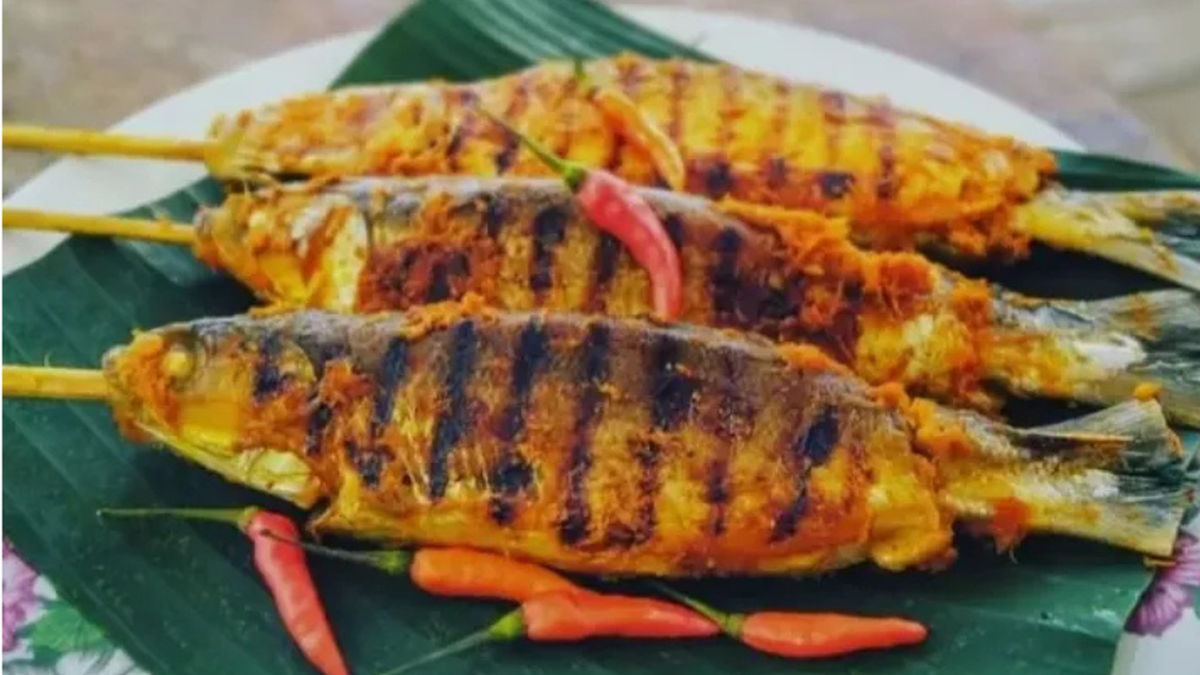 Sate Bandeng, Kuliner Khas Banten yang Kaya Rasa dan Tradisi - Malang Hits