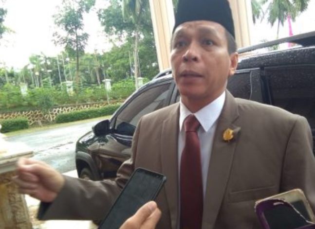 Abdurrahman Shaleh (Ketua DPRD Sulawesi Tenggara)