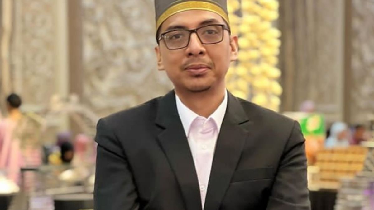 Profil Zainal Arifin Mochtar, Pakar Hukum Tata Negara Di Film ...