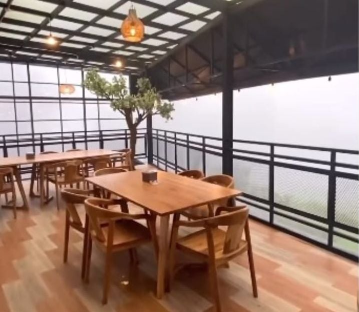 Cafe Yang Bisa Jadi Spot Healing Di Purbalingga, Lokasinya Ada Di Dalam ...