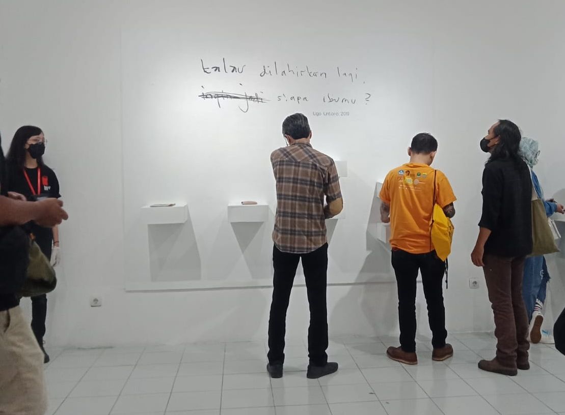 Pameran Bandung Artist's Book Exhibition 2022 di Gallery Thee Huis, Taman Budaya Jawa Barat, Bandung 20-30 Mei 2022, Mengungkap 'Rahasia' Proses Kreatif Para Seniman yang Selama Ini Tersembunyi