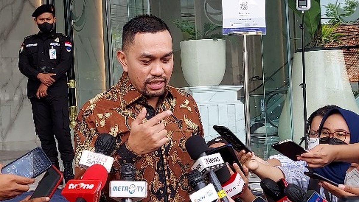 Ahmad Sahroni Pertanyakan Sikap Diam KPU Saat Dengar Anomali Suara PSI