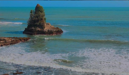 Miliki Panorama Indah dan Mempesona? Berikut 6 Keindahan Pantai Ujung Genteng Palabuhanratu Sukabumi