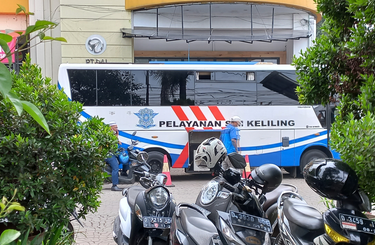 Jadwal dan Lokasi SIM Keliling Bandung hari ini di BTM Cicadas.