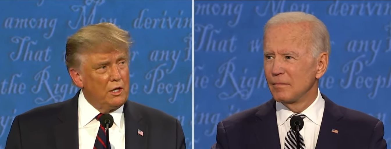 Donald Trump (kanan) dan Joe Biden (kiri) dalam debat calon presiden pertama pada Selasa, 29 September 2020.