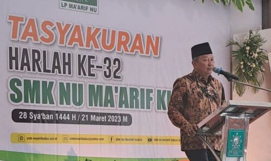 Prof Ahmad Rofiq: SMK NU Ma’arif Kudus yang visinya “Sekolah Menengah Kejuruan NU yang berwawasan kebangsaan” prestasinya sudah luar biasa. Prof Ahmad Rofiq menyarankan, supaya ditambah sedikit “Sekolah menengah kejuruan NU yang Unggul dan berwawasan Kebangsaan dan Global”. 