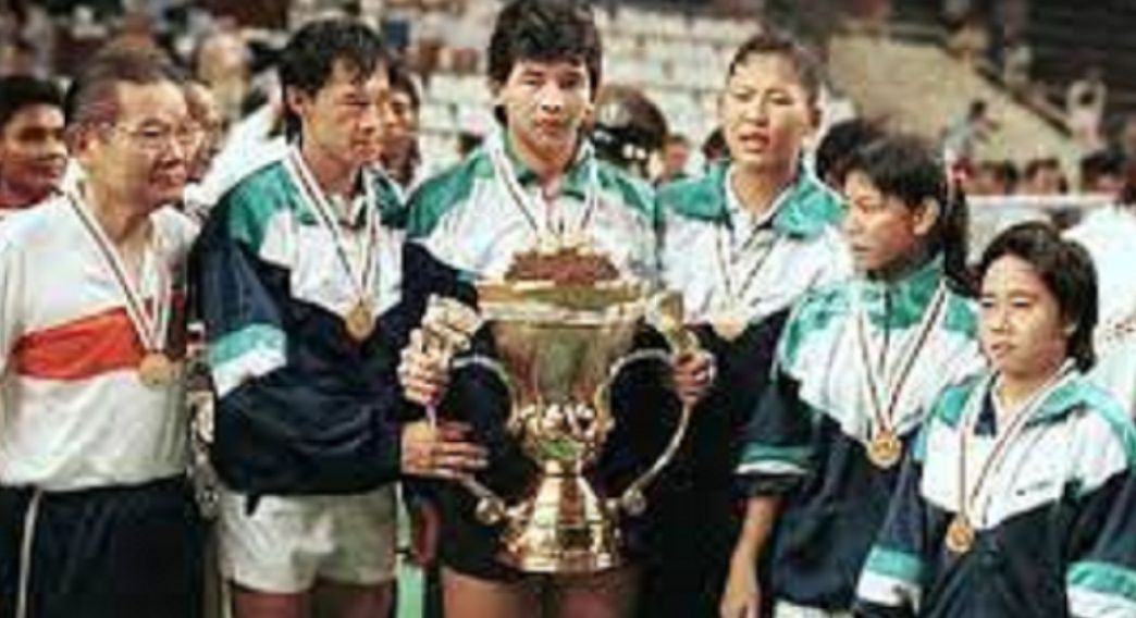 Momen Indonesia juara Piala Sudirman pertama pada 1989.