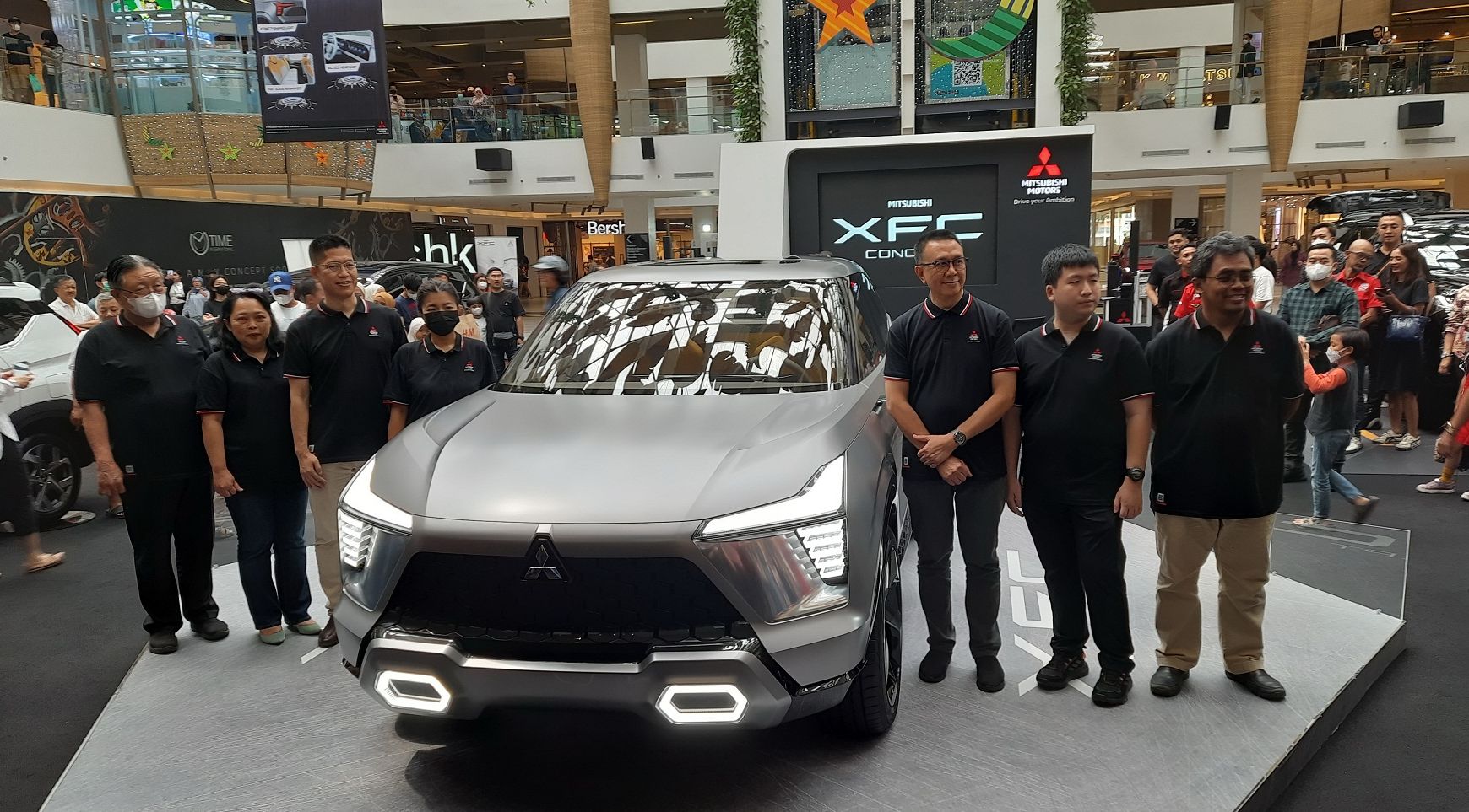 Mitsubishi XFC Concept diperkenalkan di Kota Bandung, Rabu 22 Maret 2022.* 