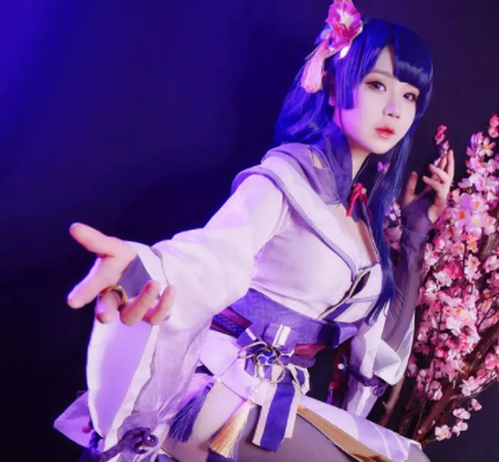 Profil Biodata Clarissa Punipun Cosplayer Cantik Indonesia dengan ...