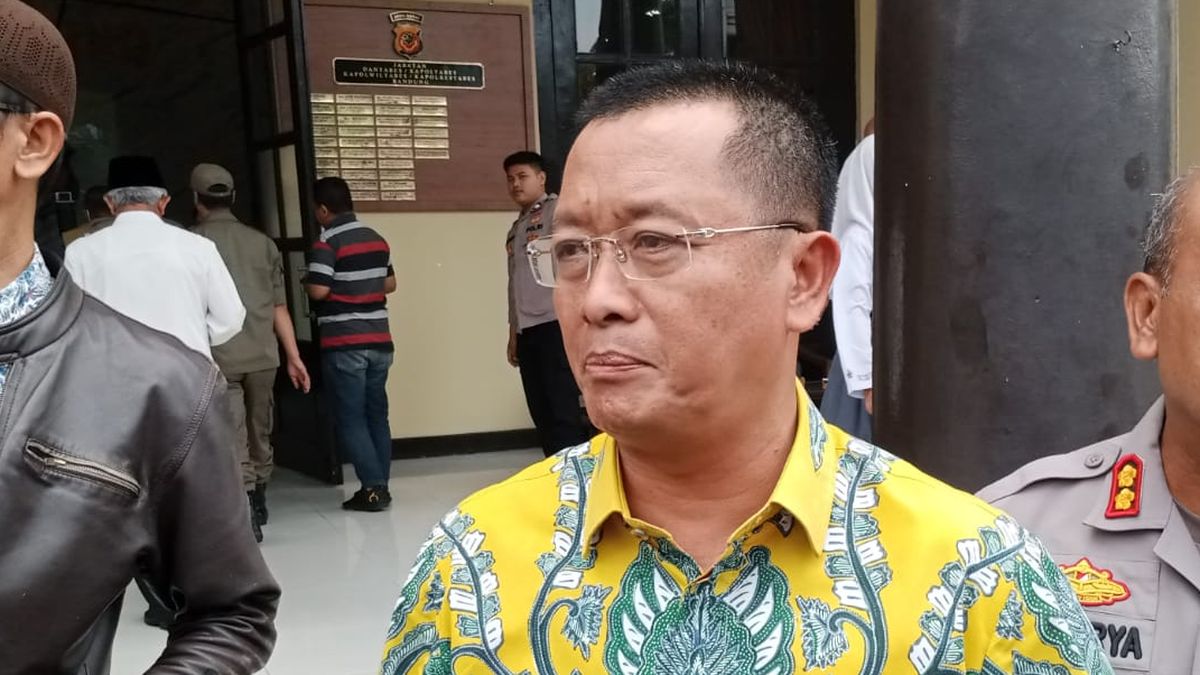 Usut Tuntas Kasus Suap Yana Mulyana, Ema Sumarna Kembali Diperiksa KPK