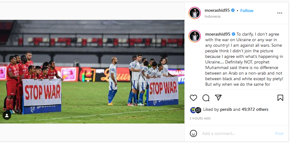 Unggahan Mohammed Rashid, pemain Persib, terkait aksinya menolak memegang spanduk Stop War.