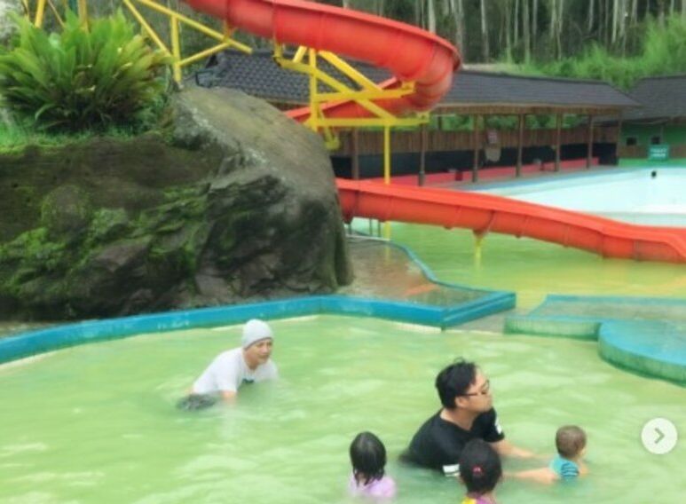 Ciwidey Valley Resort Hot Spring Waterpark