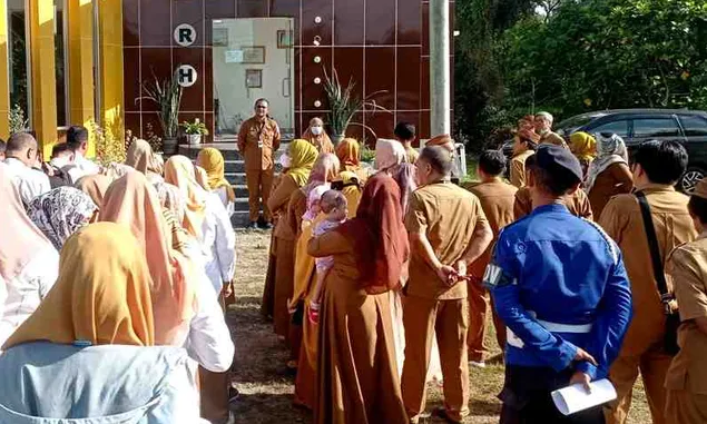 Info PPPK Guru Kemdikbud 2022: 41 P1 Cianjur Batal Penempatan, Kemdikbud : Masih Bisa Jadi ASN!