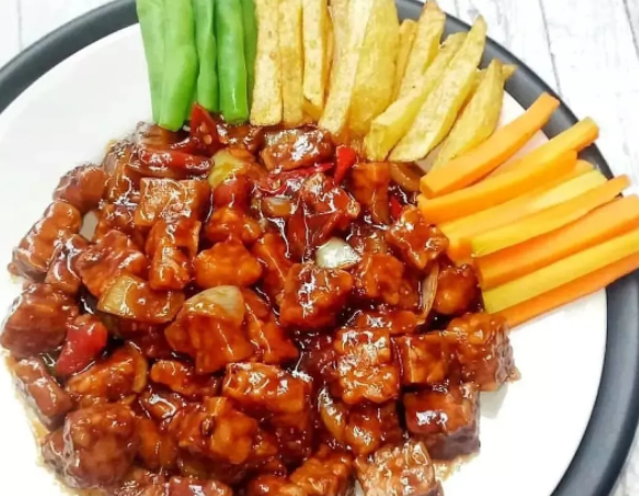 Simak resep memasak bistik tempe khas banyuwangi sangat cocok untuk menu bersama keluarga, berikut bahan yang diperlukan.
