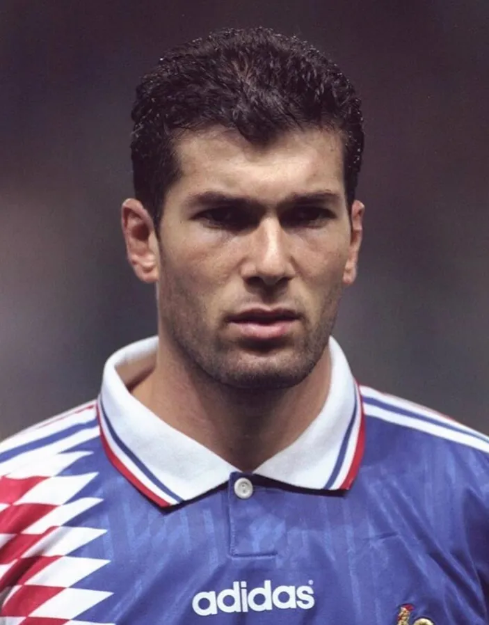 7 Fakta Yang Jarang Diketahui Tentang Zinedine Zidane Legenda Prancis