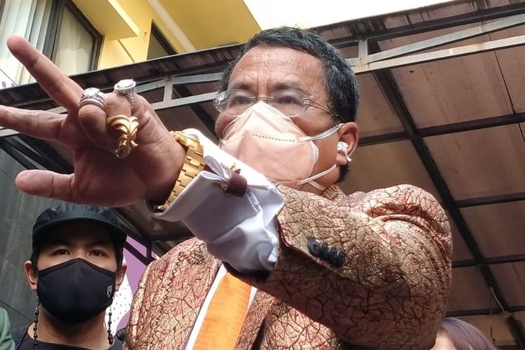 Hotman Paris: Pak Teddy Minahasa Banyak Membantu Kasus-kasus Rakyat Kecil