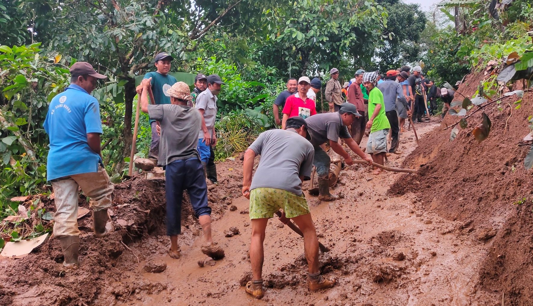 Kunci Jawaban Tema 1 Kelas 5 Sd Halaman 38 Materi Gotong Royong Ringtimes Bali