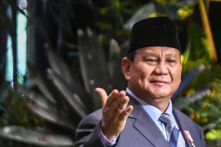 Capres Paling 'Tajir', Prabowo Subianto Sumbang Rp5 Miliar untuk Palestina