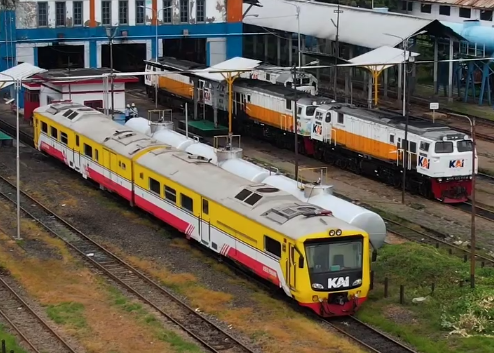 Kereta penolong, kereta milik PT KAI yang tidak diharapkan beroperasi