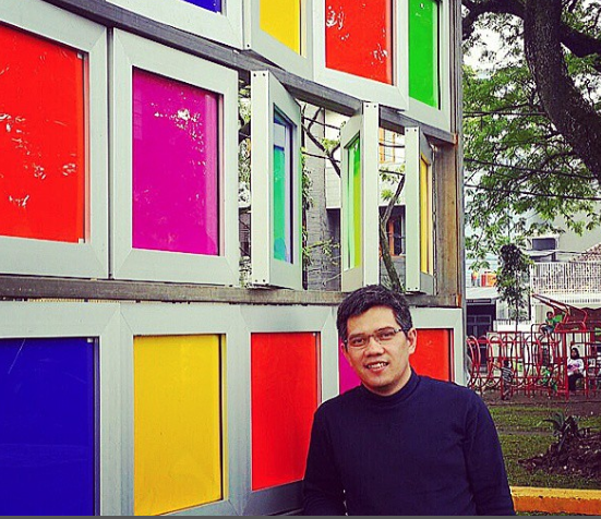 Sosok Erwin Muniruzaman, Saudara Ridwan Kamil yang jadi Juru Bicara Keluarga Penyuka TinTin