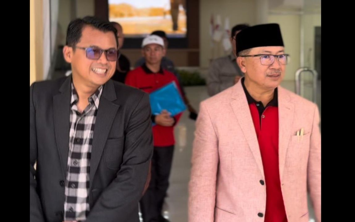  H. Muhammad Solih atau biasa disapa Haji Ibang (kiri), mulai digadang-gadang menjadi salah satu calon kuat Bupati Cianjur periode 2024-2029./IST