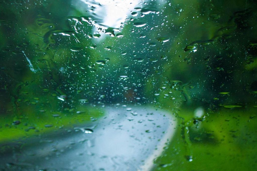 Ilustrasi hujan: Prakiraan Cuaca Banjarnegara Hari Ini, Selasa 22 November 2022, Pagi Hingga Malam Potensi Turun Hujan