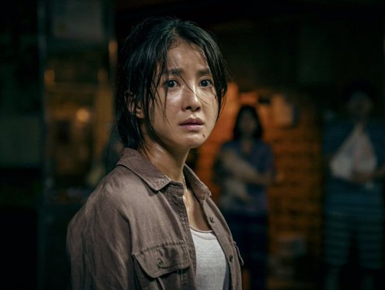 Lee Shi Young berperan sebagai Seo Yi-Kyung/Koreaboo