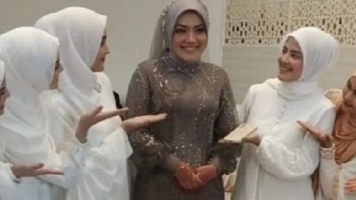 Biodata Syarifah Mona Hasinah Alaydrus, Istri Baru Habib Rizieq Masih ...