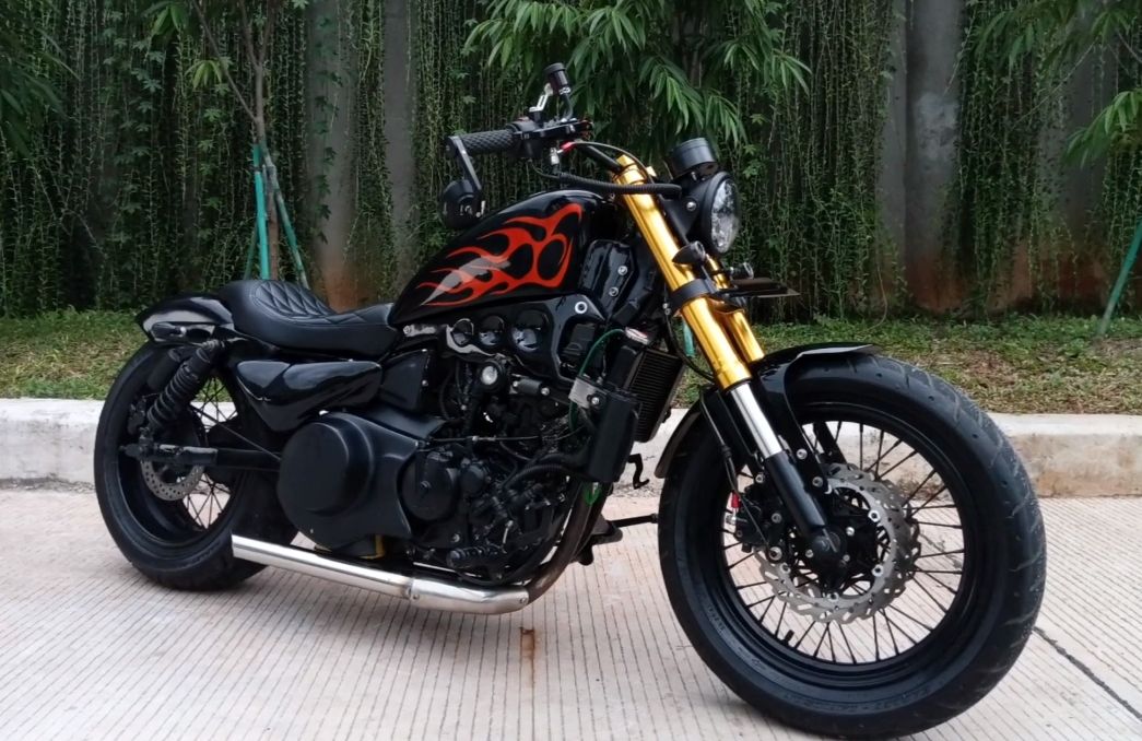 Suzuki GSX 150R di custom jadi Harley Davidson Sportster