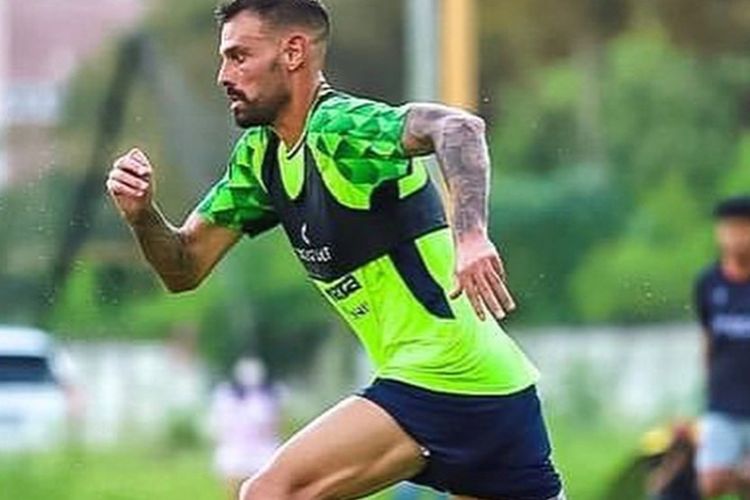 Update Transfer Persib: Tyronne del Pino Diboyong dari Thailand, Durasi Kontrak 1 Tahun