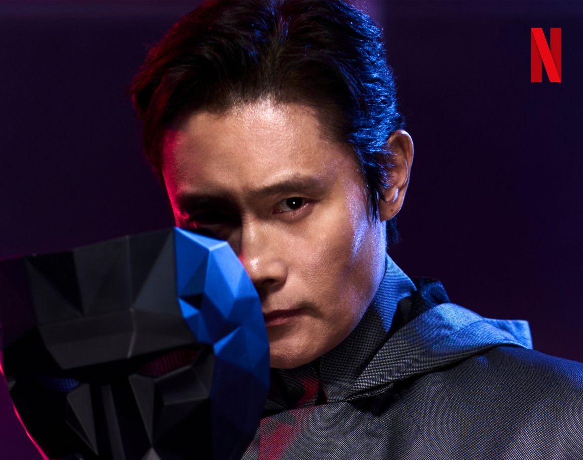 Lee Byung Hun sebagai front man di Squid Game season 2.