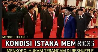 Kabar yang menyebut Presiden Jokowi dipaksa untuk pecat Menkopolhukam Mahfud MD