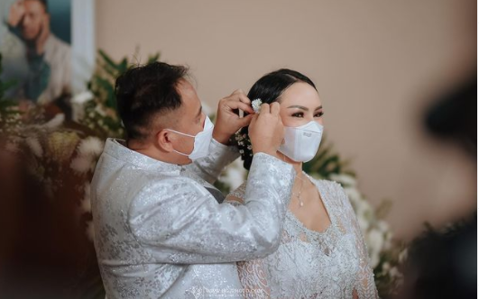 Bukan Celine Evangelista, Kalina Bongkar Alasan Batal Nikah dengan Vicky Prasetyo Pada  21 februari 2021