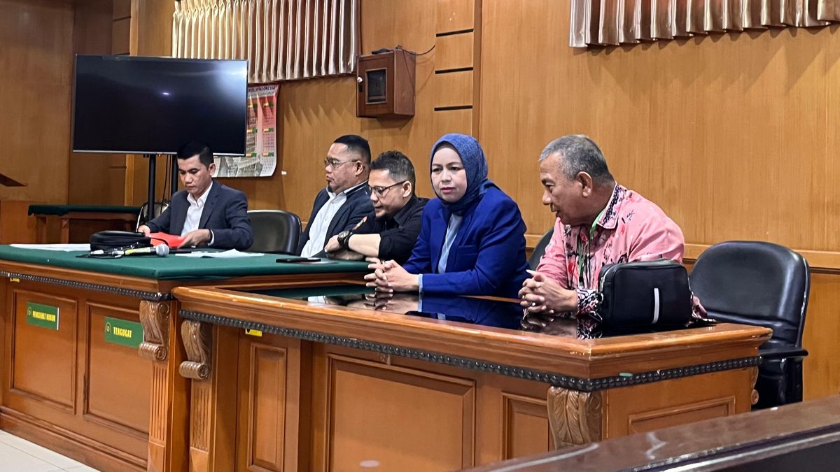 Kuasa Hukum Revelino Minta Majelis Hakim Tolak Gugatan Lisa Mariana Pada Ridwan  Kamil