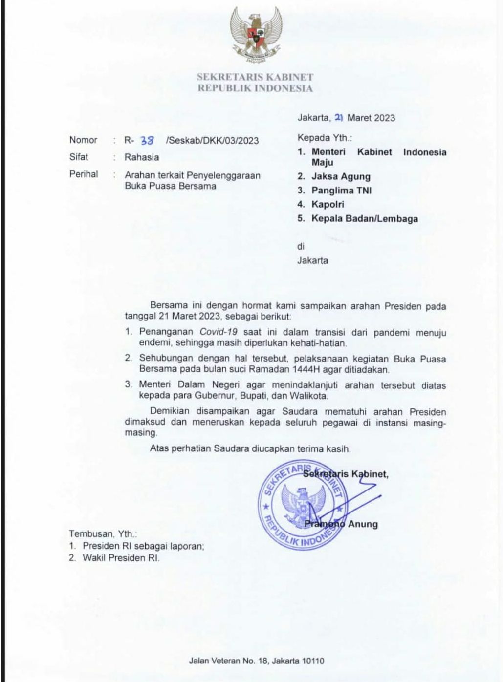 Ilustrasi surat arahan terkait penyelenggaraan buka puasa bersama yang ditandatangani sekretaris Kabinet.