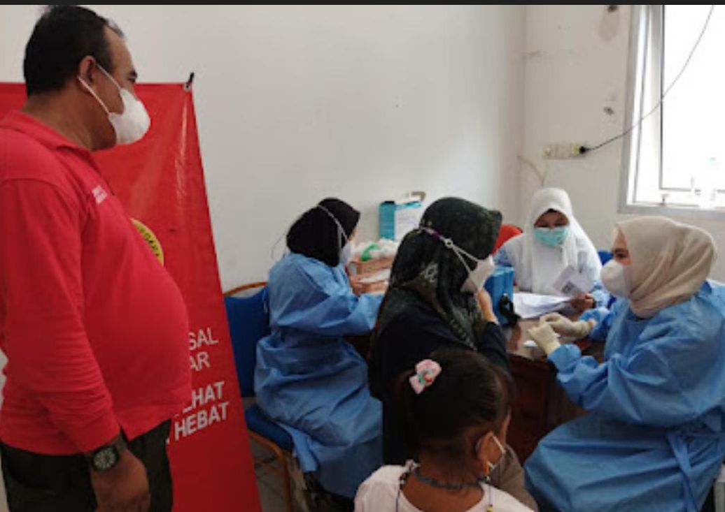 Badan Intelijen Negara (BIN) menggelar vaksinasi massal di Kabupaten Indramayu, Rabu, 17 November 2021./dok.BIN