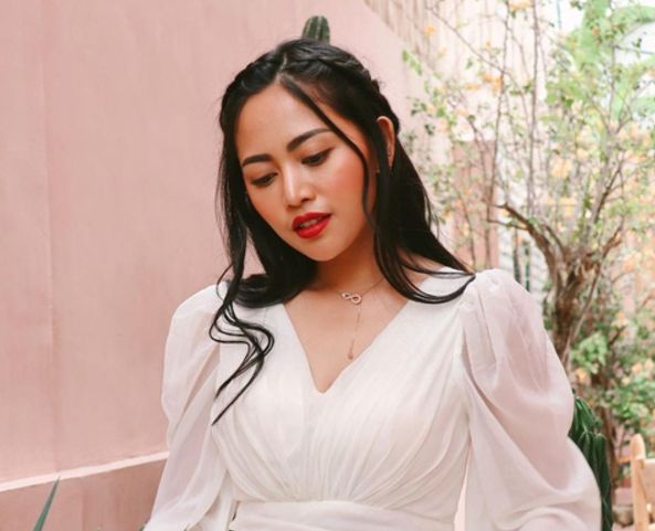 Rachel Vennya Tulis Permintaan Maaf Di Instagram Story Pribadinya Atas Isu Pelanggaran Karantina Deskjabar<script async src=