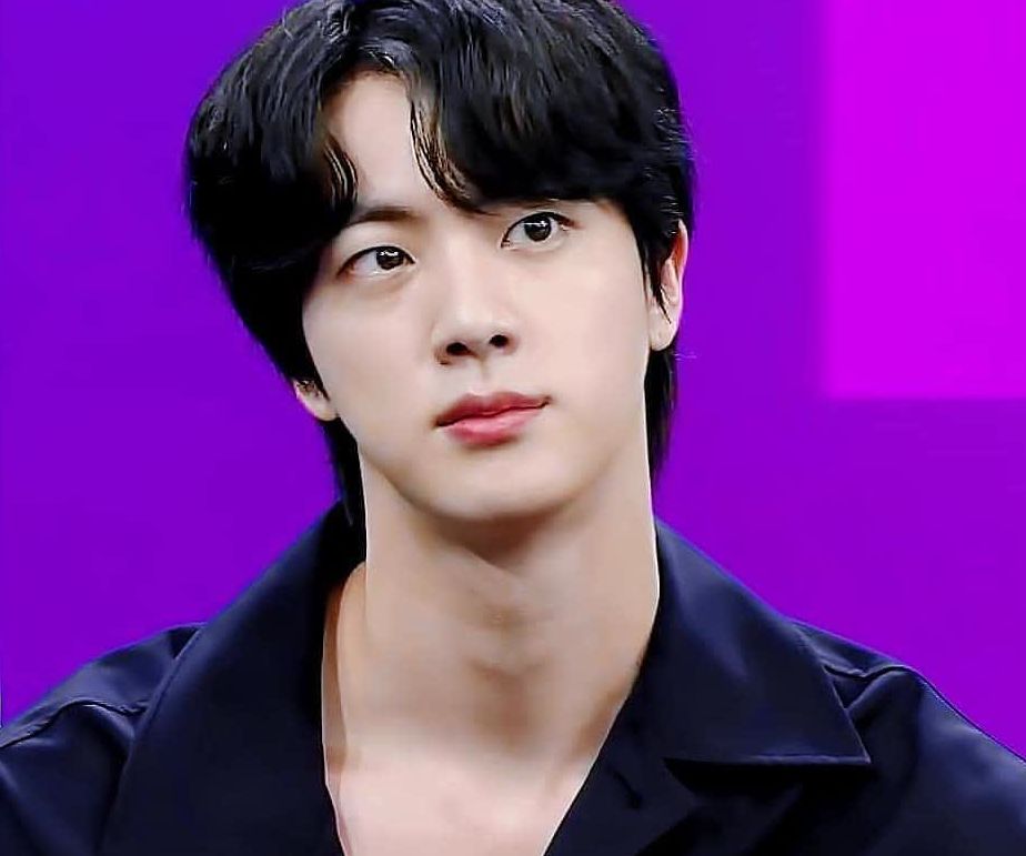 Bukan V Atau Jungkook Jin Bts Terpilih Sebagai Pria Tertampan Sejagat Raya Ahli Kecantikan Editornews