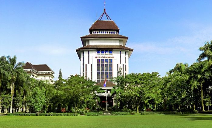 Urutan enam prodi paling sepi peminat di Fakultas Ilmu Sosial dan Ilmu Politik (FISIP) Universitas Brawijaya (UB) Malang untuk persiapan pemilihan jurusan UTBK-SNBT 2023.