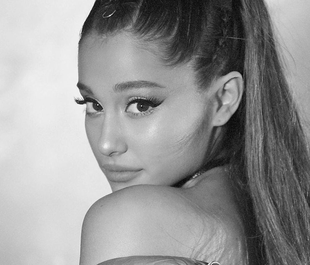 Lirik, Makna dan Terjemahan Lagu 34+35 Ariana Grande - Portal Malang