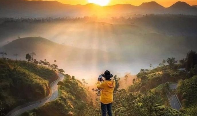 5 Tempat Wisata Bandung Yang Sejuk Dan Instagramable No 3 Seperti Negeri Di Atas Awan Wajib 0084