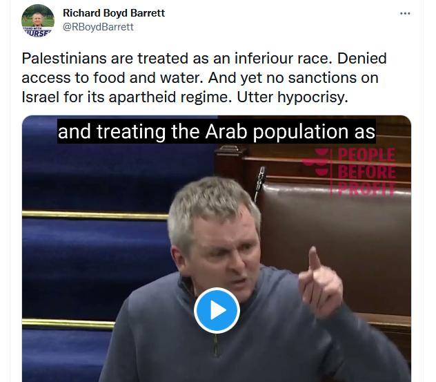 Video politisi Irlandia yang mengecam standar ganda Barat.