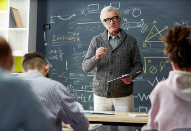 Latihan Soal Ujian Sekolah Matematika Kelas 9 SMP MTs Tahun 2022-2023 Plus Kunci Jawaban