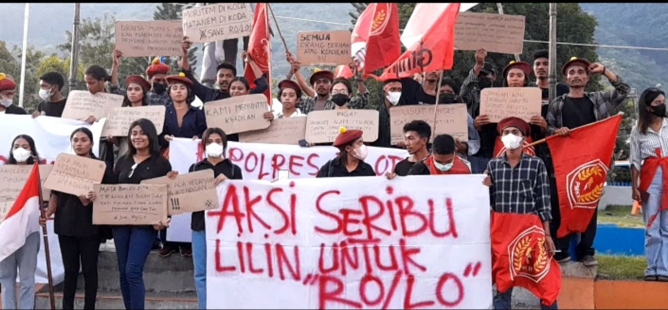 Aksi Bisu dan Seribu Lilin, Massa Cipayung Tenteng Baliho dan Pamflet: Kapolres Flotim Tunjukan TKP Korban RO/LO