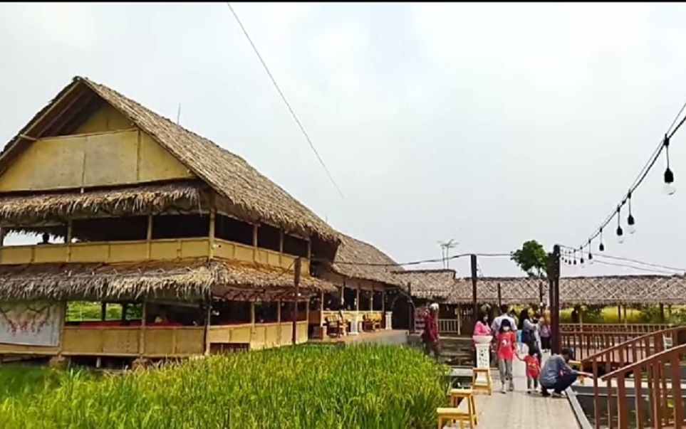 VIRAL BANGET! 4 Rekomendasi Wisata di Purwakarta yang Paling Indah dan Instagramable youtube/channel Hobby Cari Angin