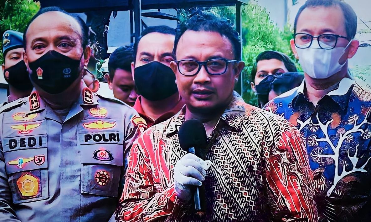 Komisioner Komnas HAM Choirul Anam, ungkap beberapa versi penembakan Brigadir J 