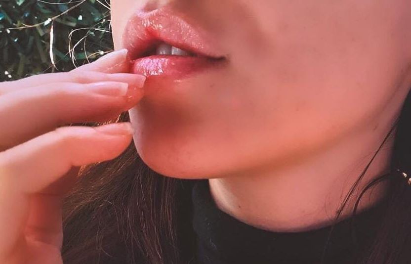 Berikut Cara Membuat Scrub Bibir Secara Alami Agar Lembab dan Merona